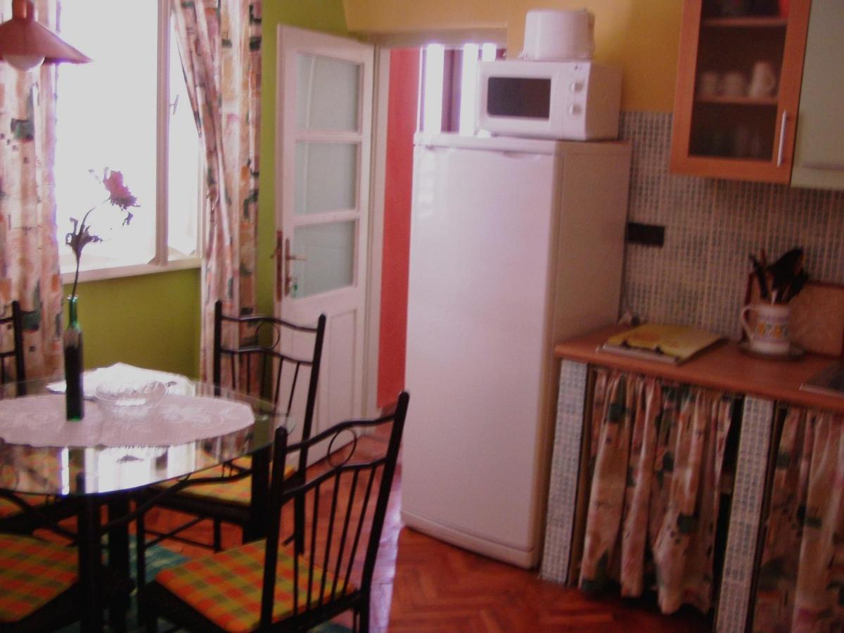 Studio Apartments Holy Trinity Novi Vinodolski Buitenkant foto